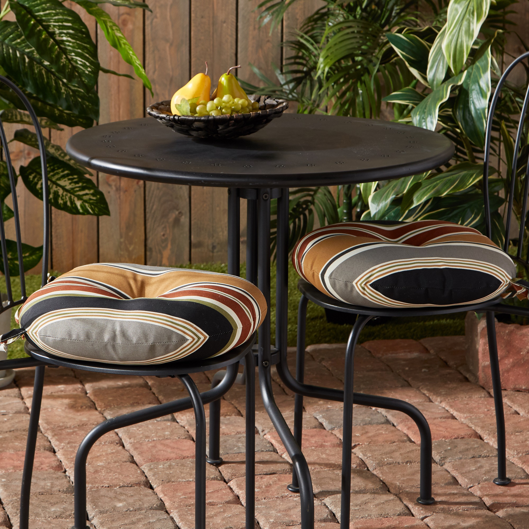 Greendale Home Fashions Brick Stripe 15 in. Round Outdoor Reversible Bistro Seat Cushion (Set of 2) - image 3 of 7