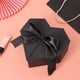 thumbnail image 5 of Caja de regalo en forma de corazón con lazo de cinta de Open Door, ideal para bodas o como regalo de cosméticos navideño., 5 of 7