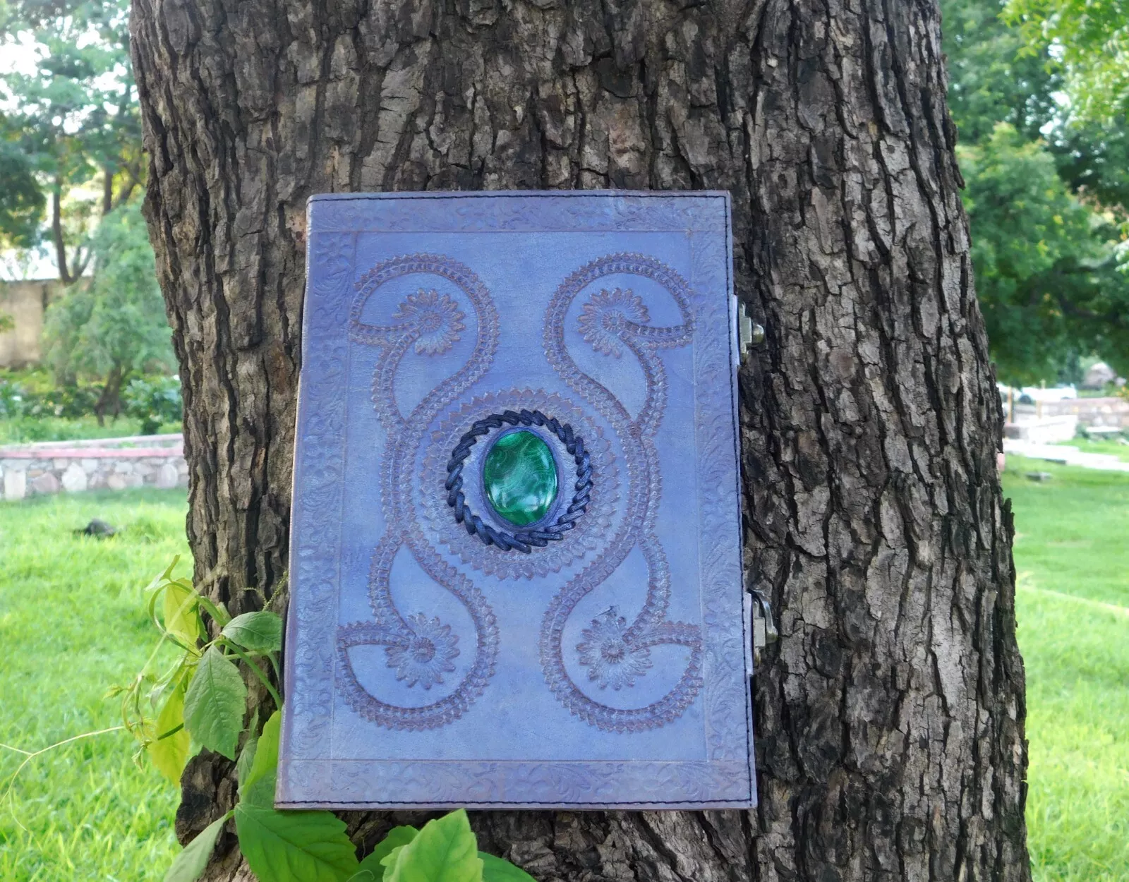 Handcrafted Embossed Design Vintage Leather Bound Journal Diary Malachite Stone Blank Notebook For Men & Women