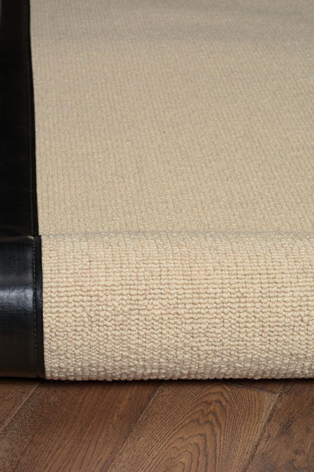 Athena Natural Wool & Black PU 1'10" x 2'10" Accent Rug