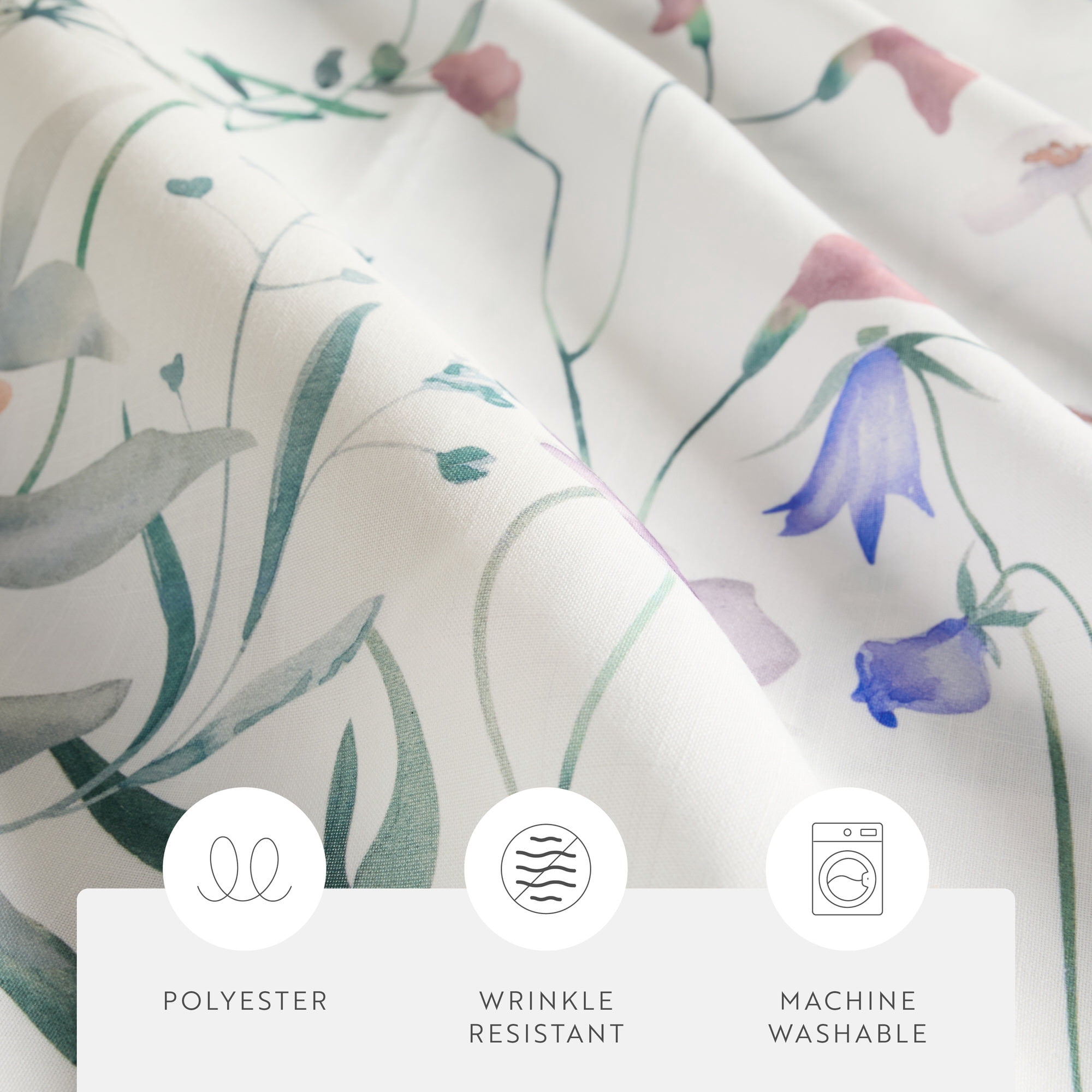 Shower Curtain in Floral Patterns