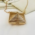 thumbnail image 6 of FENOHREFE Trendy Heart Shaped Acrylic Banquet Bag For Wedding And Evening Parties Shoulder Crossobdy Purse Party Handbag, 6 of 8