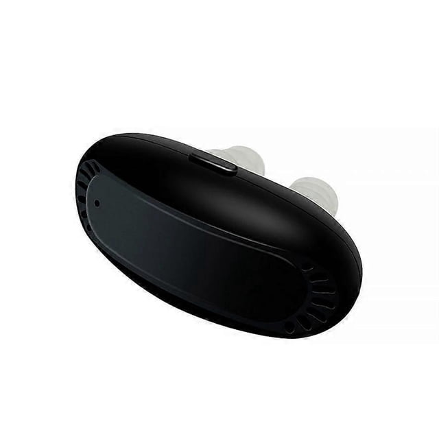 dispositivo de terapia nasal con luz roja para mejorar el sueño dispositivo nasal infrarrojo para mejorar el sueño ayuda para respirar y dejar de roncar, vista 3/4 frontal de carcasa negra ovalada con botón superior y dos puntas nasales de silicona blancas; superficie lisa y rejillas laterales, fondo blanco.