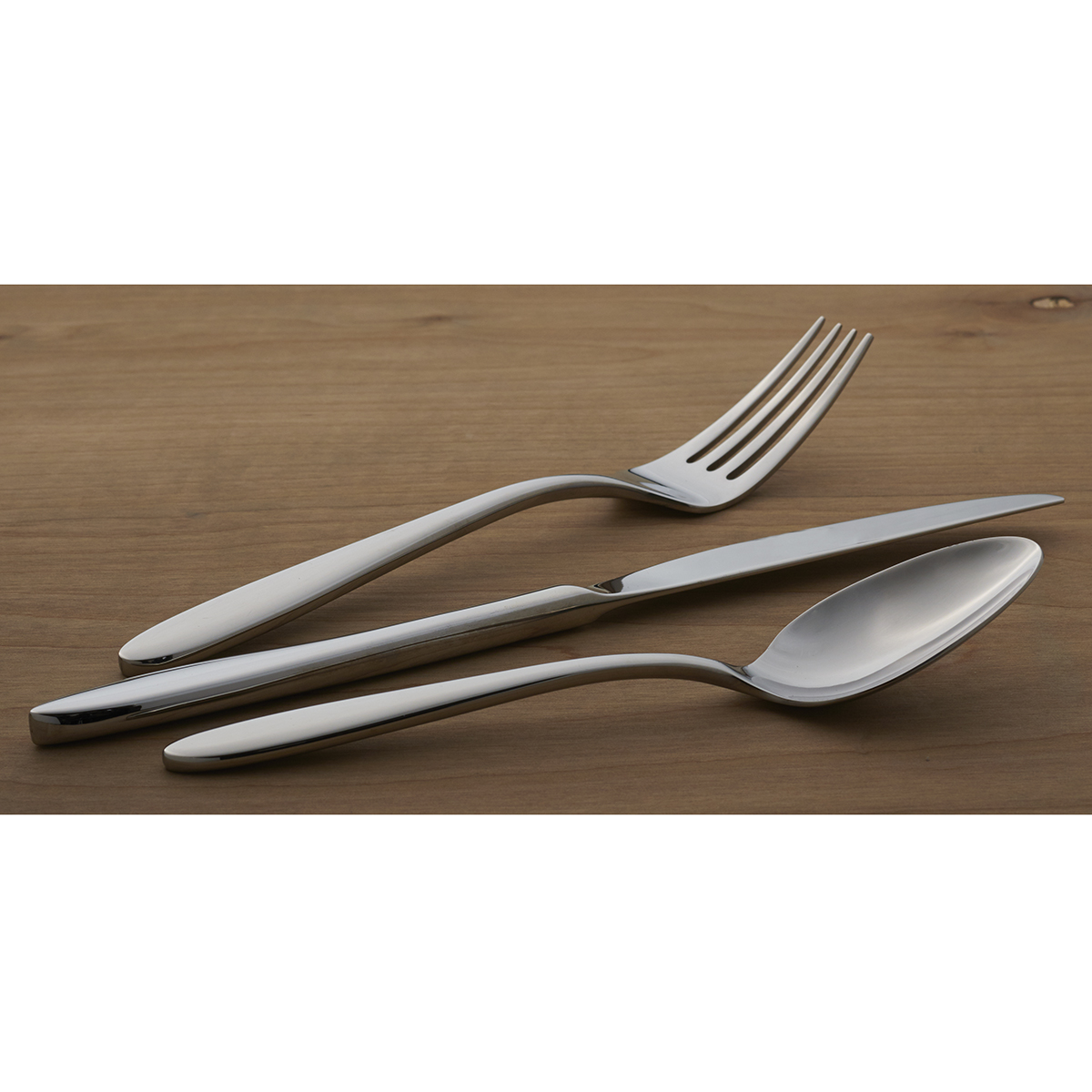 Oneida Solefield 20-Piece Stainless Steel Silverware Set photo 4