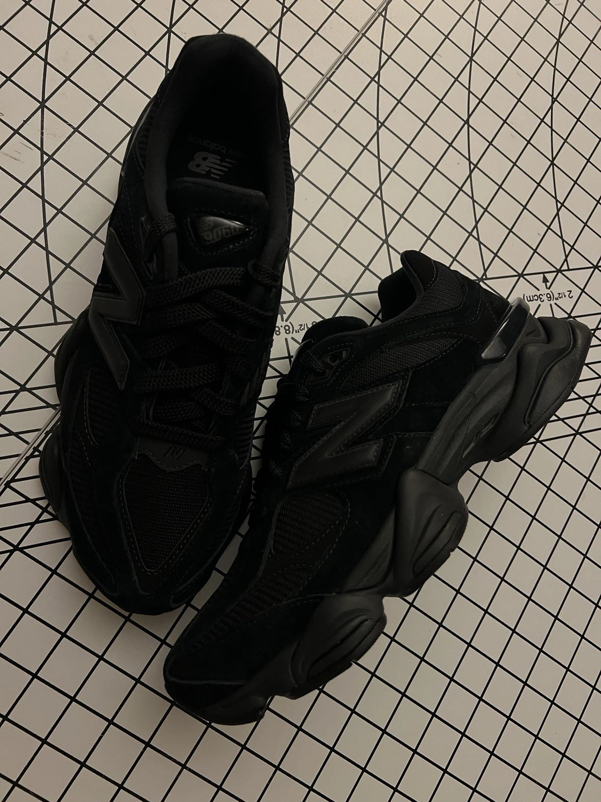New Balance 9060 Triple Suede Black Gc9060BB - Walmart.ca