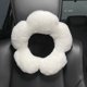 thumbnail image 1 of Almohada para el reposacabezas del coche NQ con cuadros en blanco y negro, 1 of 5