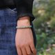 thumbnail image 4 of Nvzi Pulsera elástica de cuentas de madera para hombre, color blanco, 4 of 4