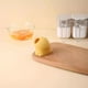thumbnail image 4 of Vaso separador de clara de huevo y yema | Herramienta de cocina separadora de huevos de plástico | Aislador de líquido de huevo de gran capacidad y fácil limpieza | Conveniente Gadget de Cocina | 1, 4 of 7