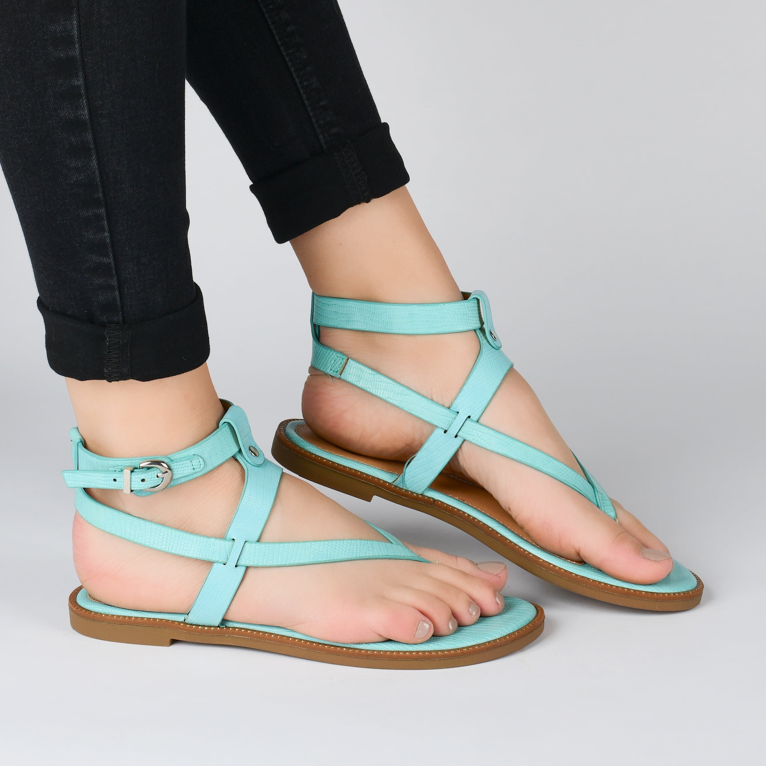 Journee Womens Tangie Multi Strap Flat Sandals