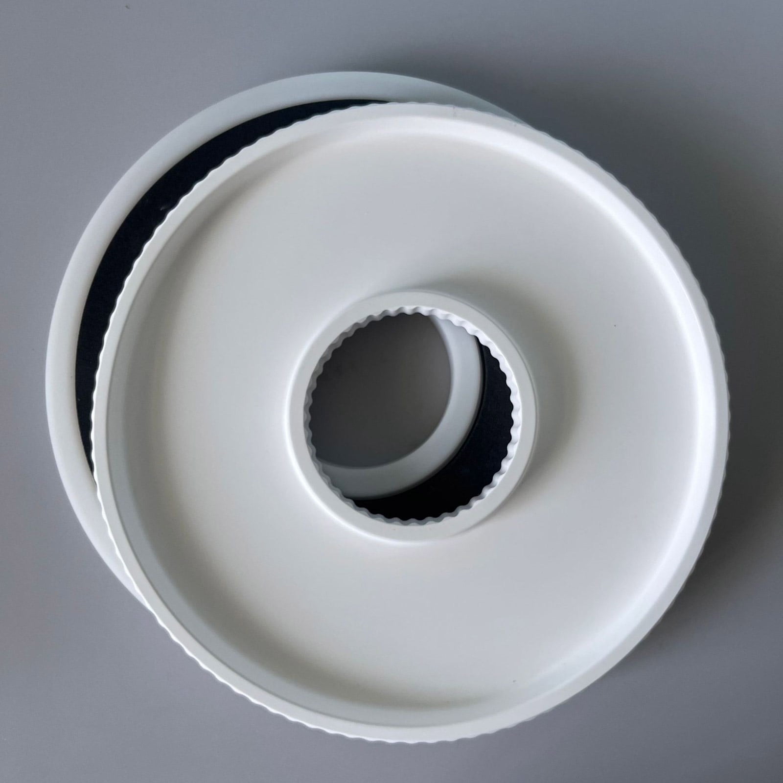 Flexible Silicone Striped Round Tray Casting Trays for Crafts Featuring Decorative Grooves Epoxy Resin Concrete Mold