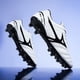 thumbnail image 4 of Zapatos de fútbol para hombre y niño, botas de fútbol TF/FG, tacos para entrenamiento de césped, exteriores, antideslizantes, ultraligeros, transpirables, Unisex, 4 of 5
