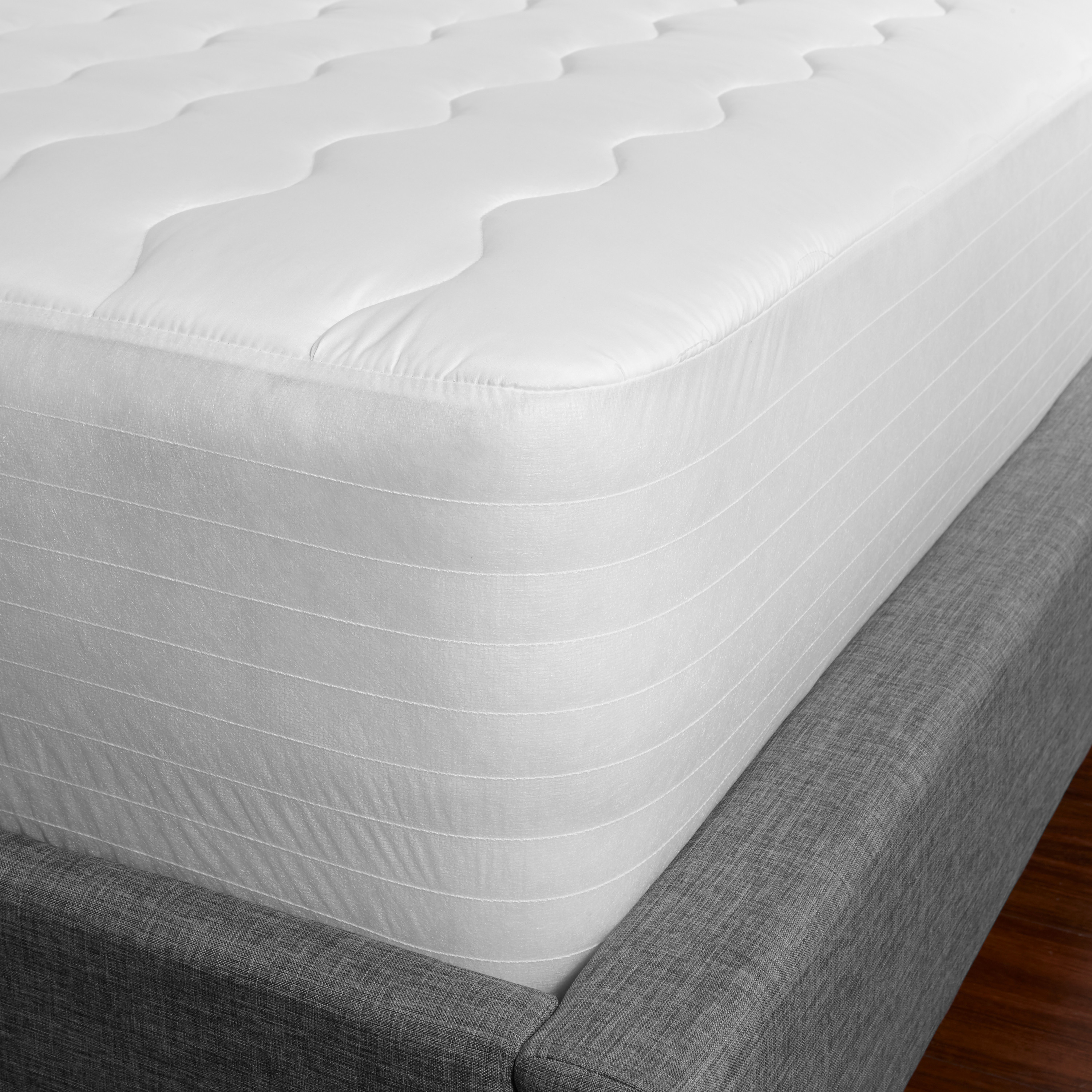 Mainstays Extra Thick Mattress Pad 7.5 oz fill in Multiple Sizes