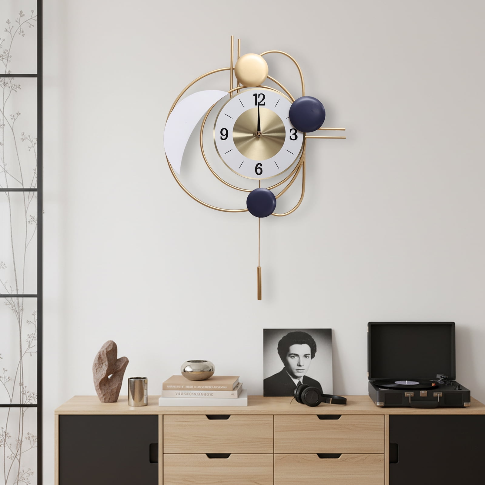 Gold Round Wall Decor Clock Silent Wall Clock Battery Powered Automatic Swing for Living Room Entrance Door