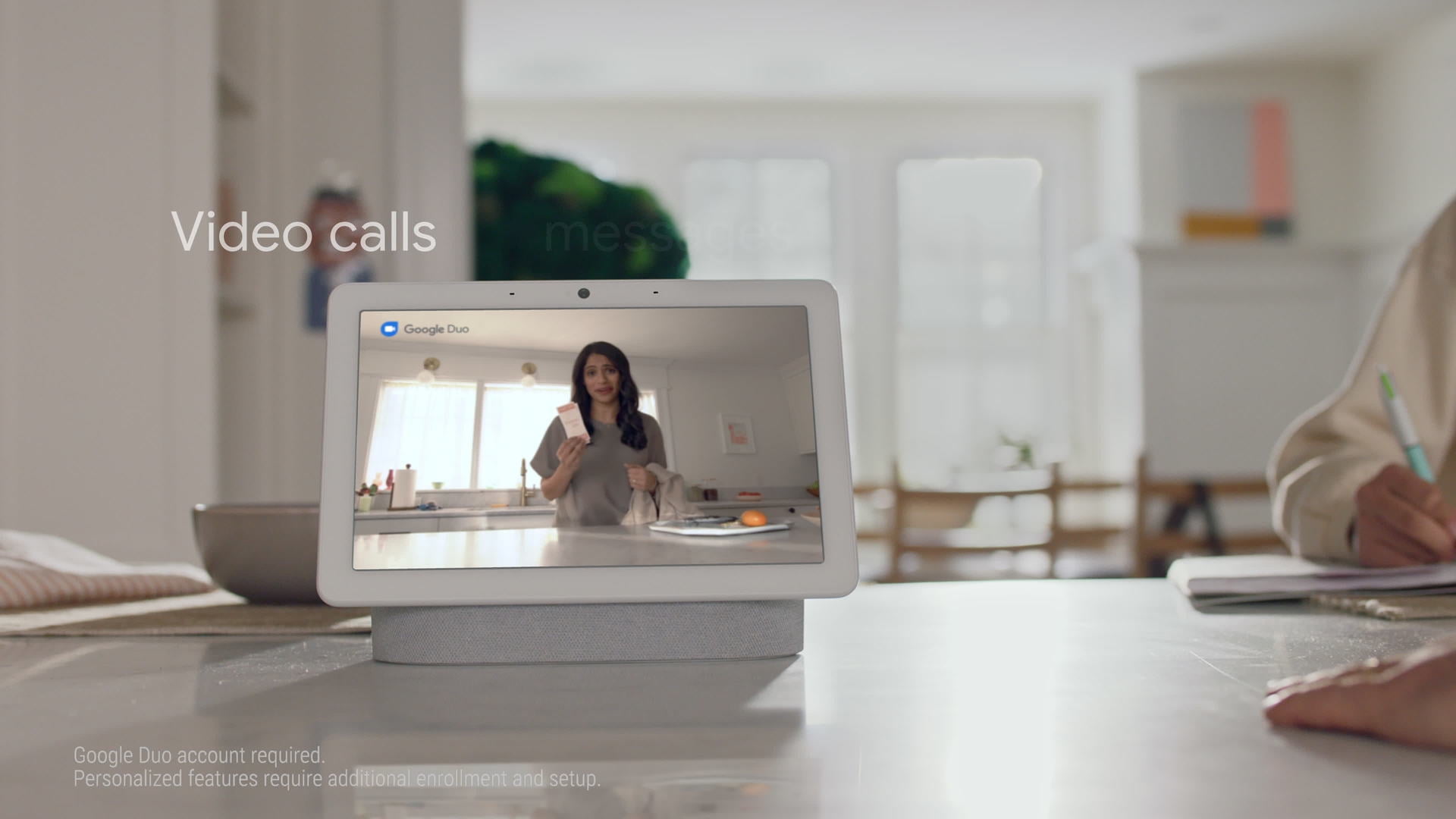 Nest Hub Max Smart Display with Google Assistant - Charcoal