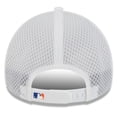 thumbnail image 4 of Men's New Era White New York Mets 2026 Batting Practice Apex 9FORTY Adjustable Trucker Hat, 4 of 5