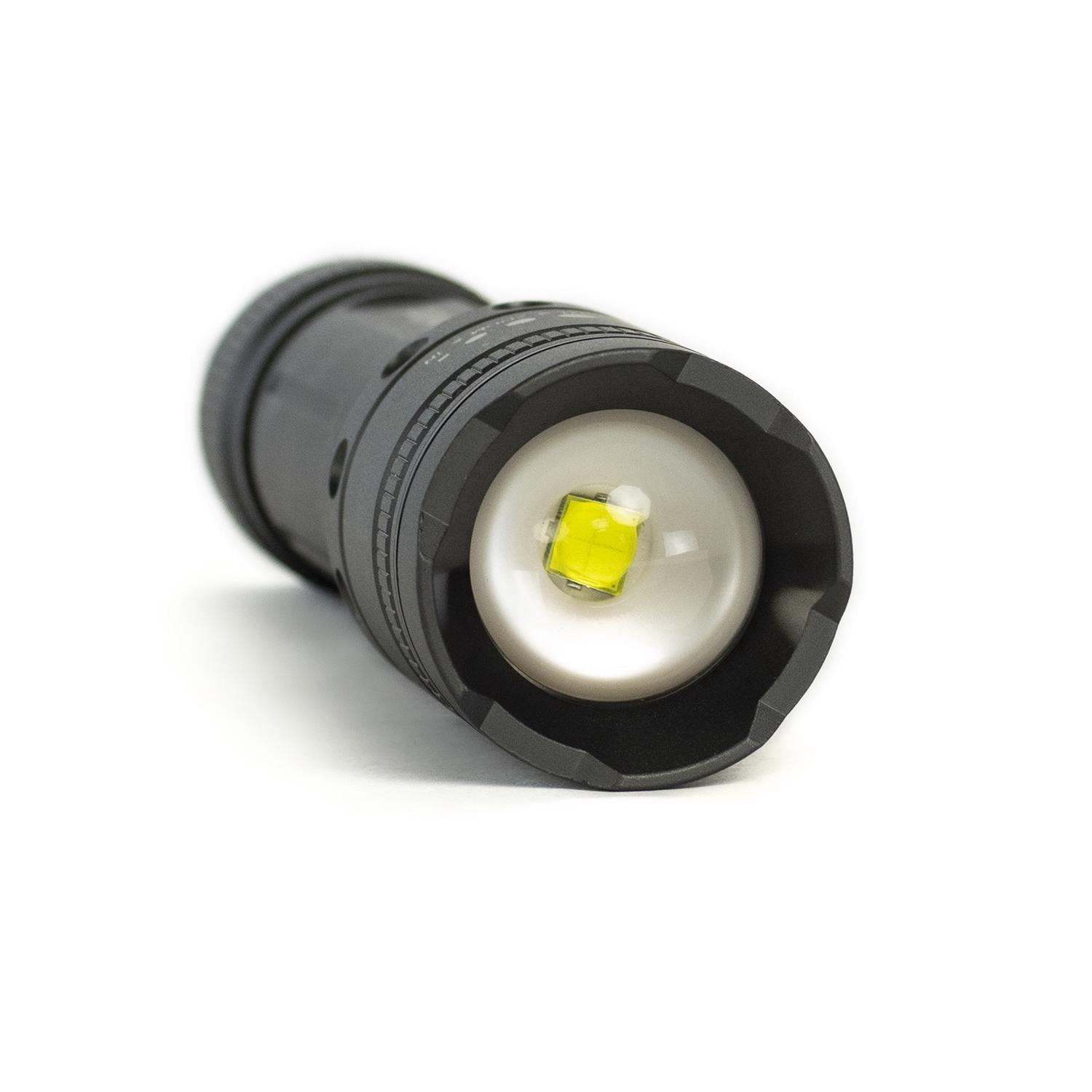 DieHard 41-6123 1,700-Lumen Twist Focus Flashlight