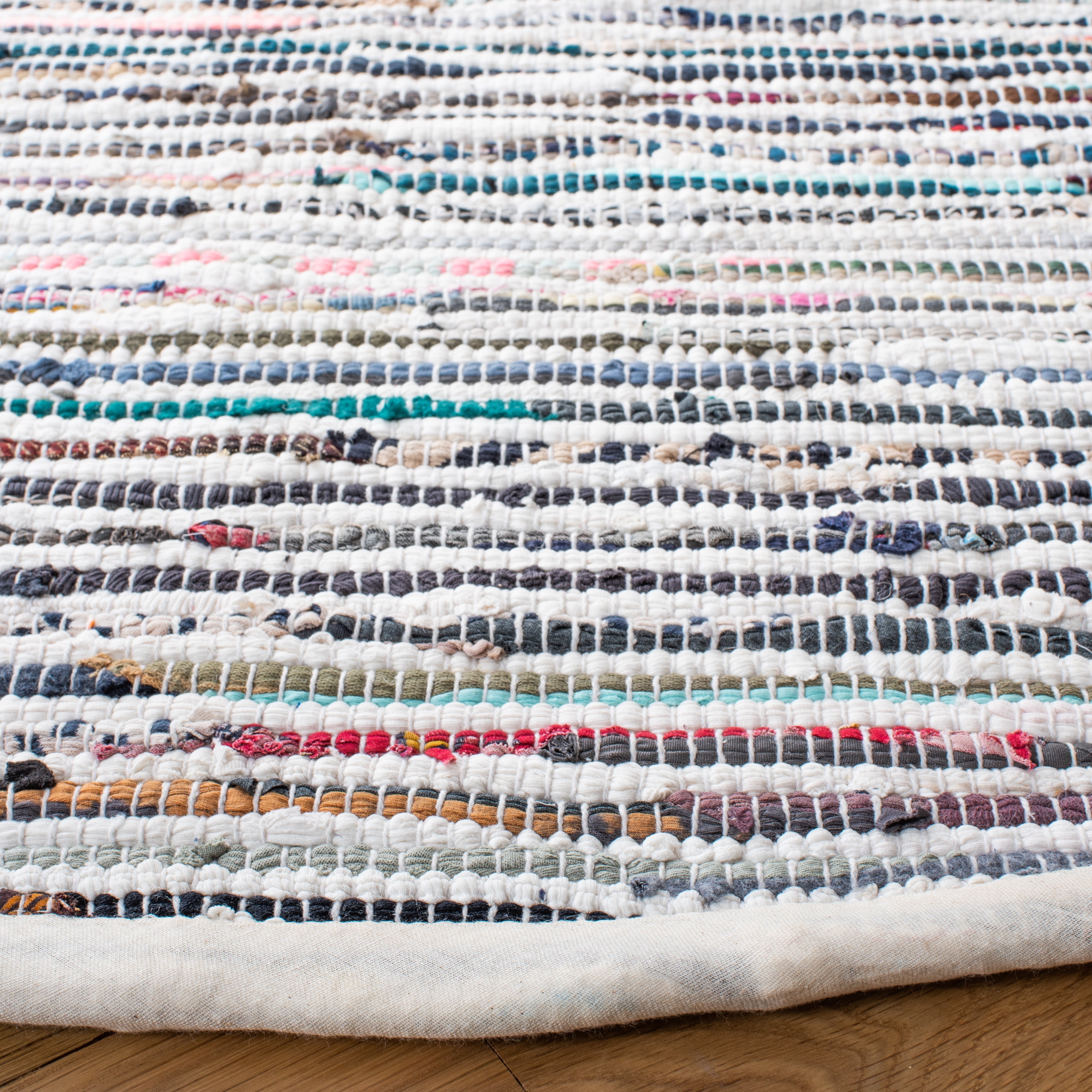 SAFAVIEH Rag Skylar Striped Cotton Area Rug, Ivory/Multi, 6' x 6' Round