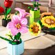 thumbnail image 1 of Flores Bouquet Building Juego de bloques de construcción botánica de flores juguete con jarrón, 1 of 8