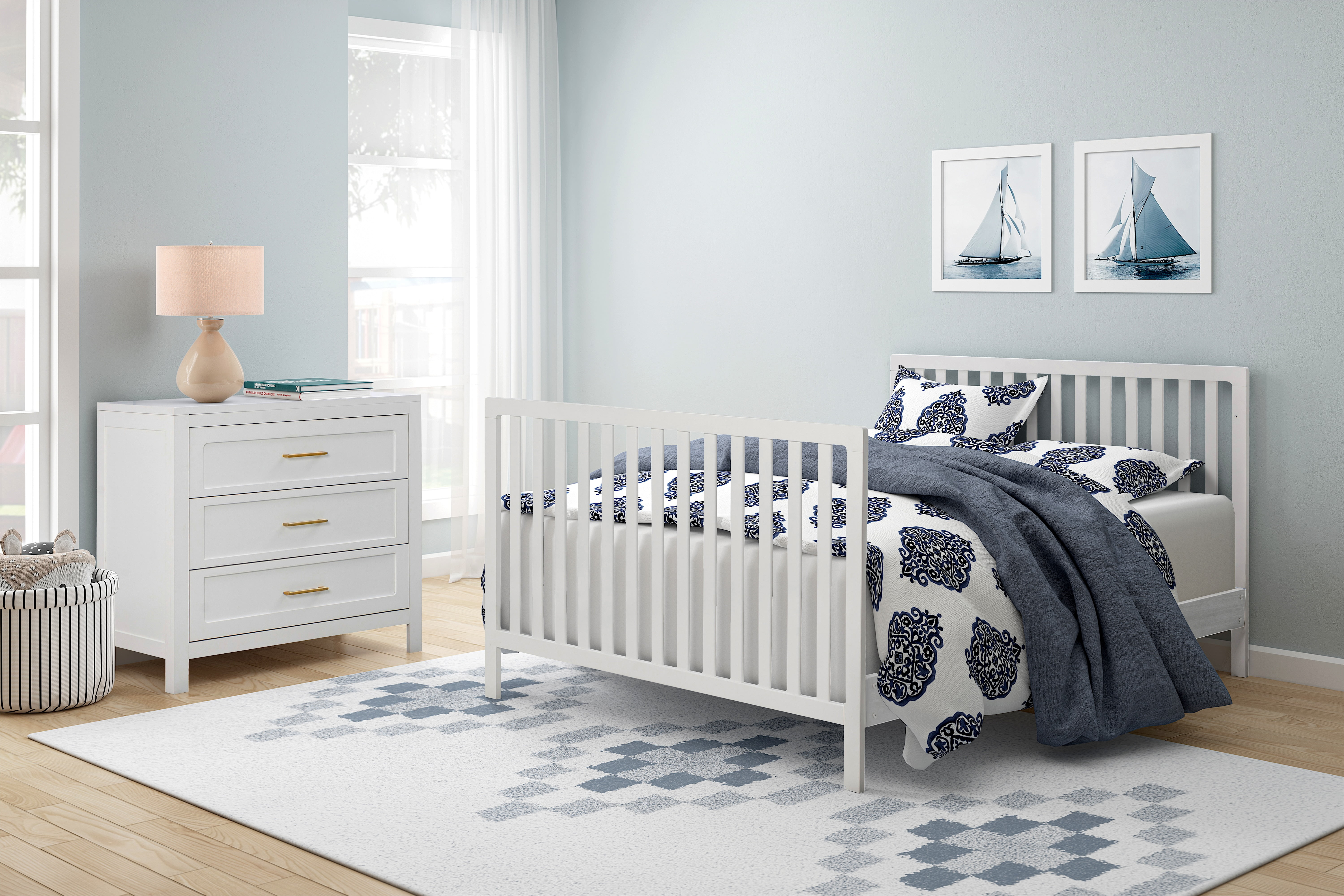Suite Bebe Reign 4-in-1 Island Crib in White