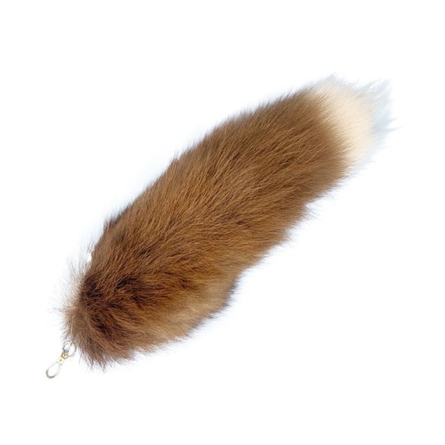 Llavero de cola de zorro de peluche premium y cómodo de Guardung con un tacto natural y realista.