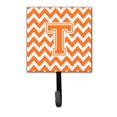 thumbnail image 1 of Carolines Treasures CJ1046-TSH4 Letter T Chevron Orange & Blanc Laisse Ou Porte-Clés, 1 of 1