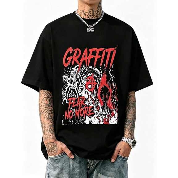 Men's Oversized Black T-Shirt with Graffiti Skull & Text Graphic, Loose Fit Grunge Streetwear Tee