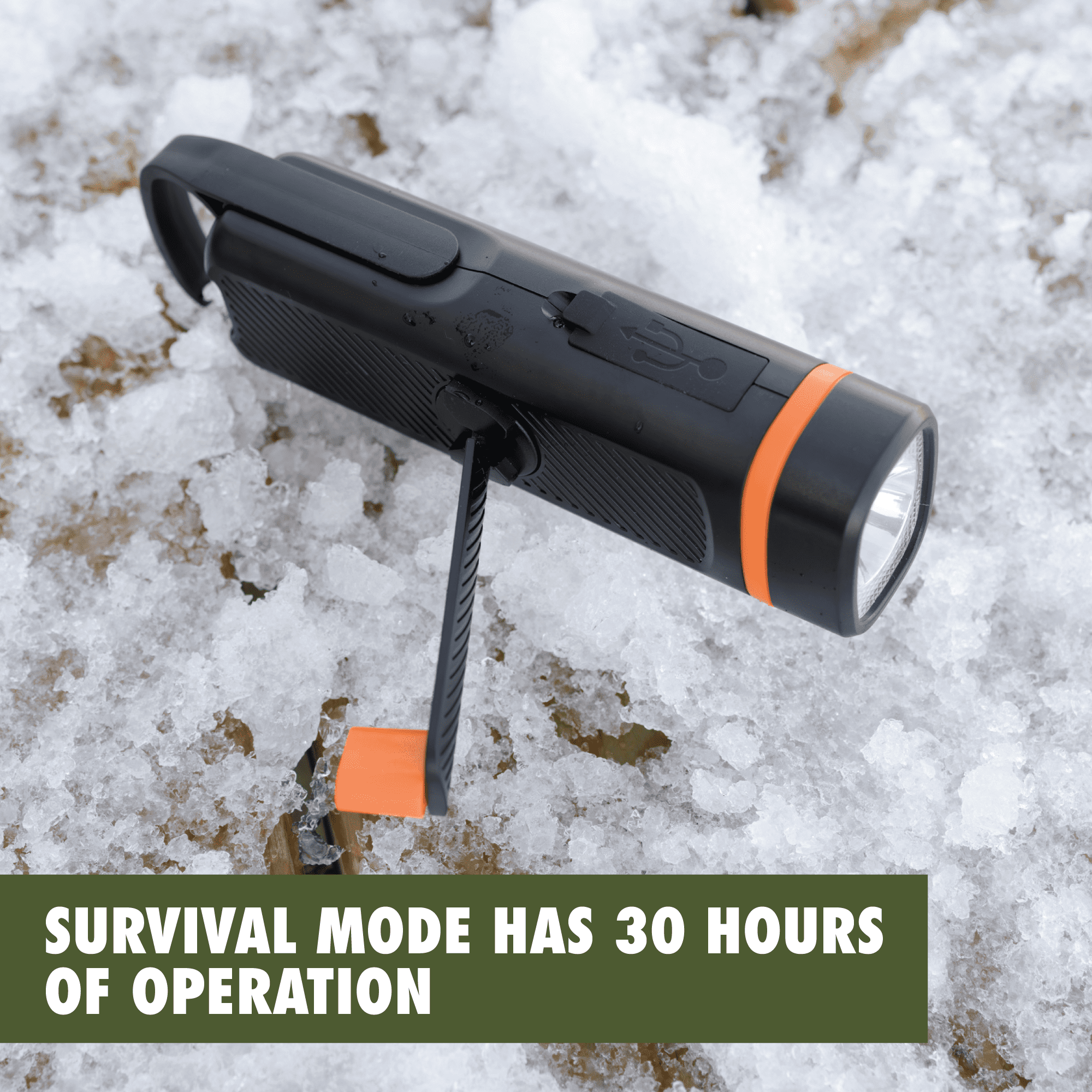 Ozark Trail Emergency Flashlight with 300 Lumens, Dual Rechargeable Power  Bank, Hand Crank, Carabiner Clip - Walmart.com