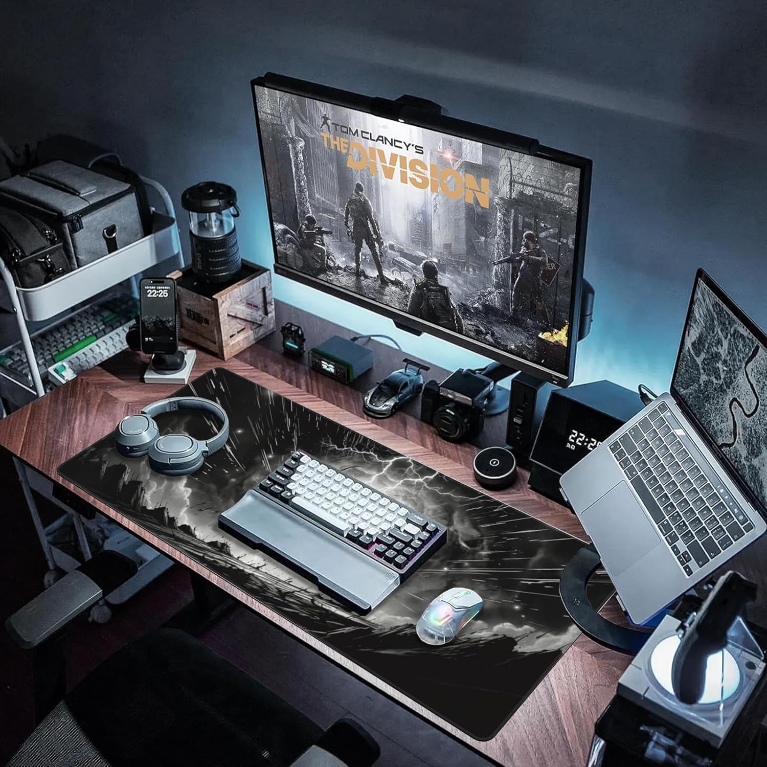 Extended Large Gaming Mouse Pad, Anime Manga Large Desk Mat for Desktop XXL, Non-Slip Rubber Base Stitched Edges Long Computer Keyboard Desk Pad Mouse Mat for Gaming Home Office 35.4"X15.7"