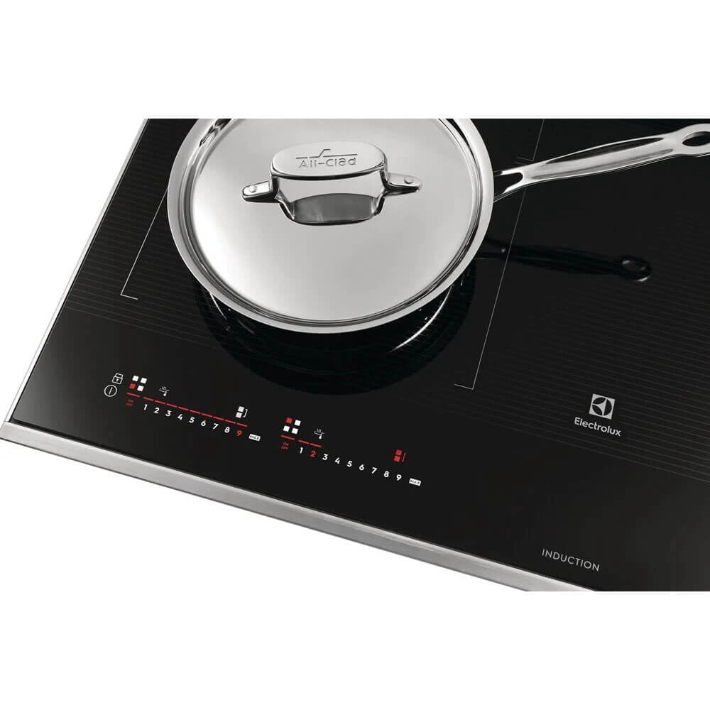 Electrolux ECCI3068AS 30 inch Stainless 4-Burner Induction Cooktop