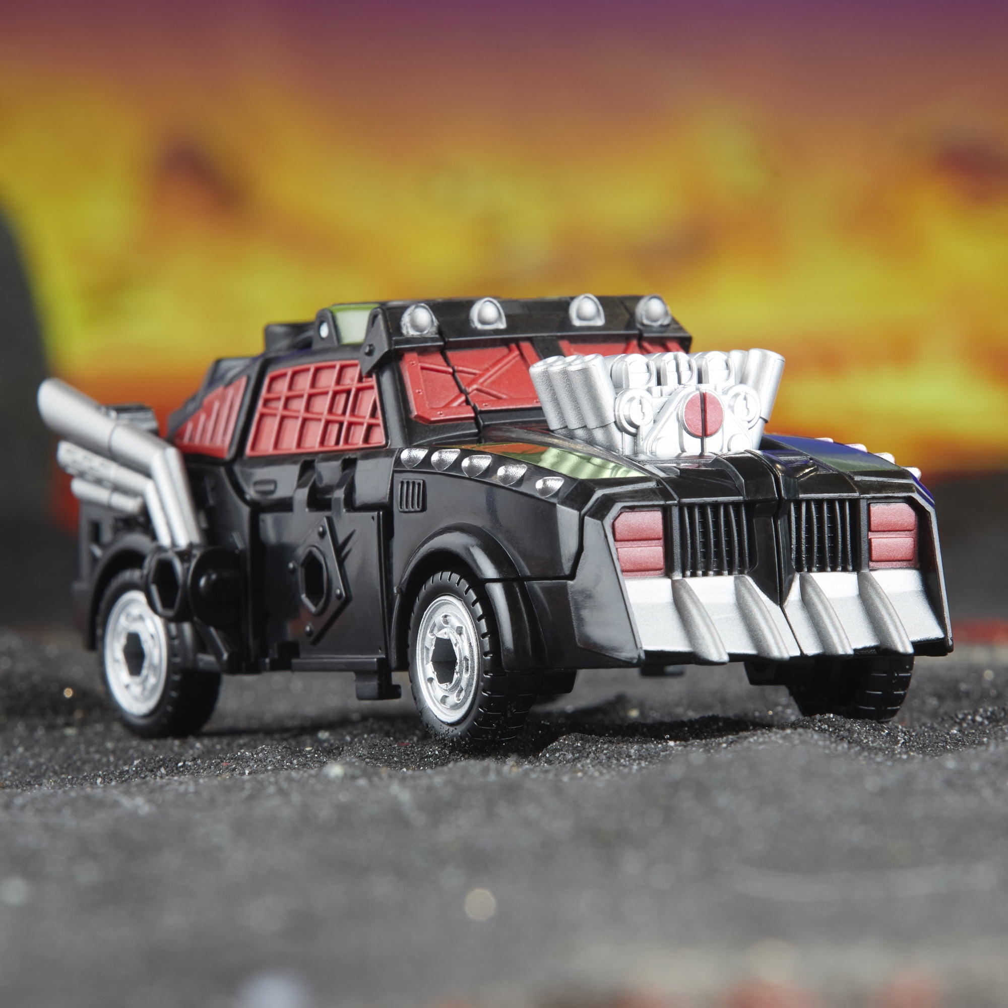 Transformers Legacy United Deluxe Star Raider Lockdown 5.5” Action Figure, 8+, Walmart Exclusive