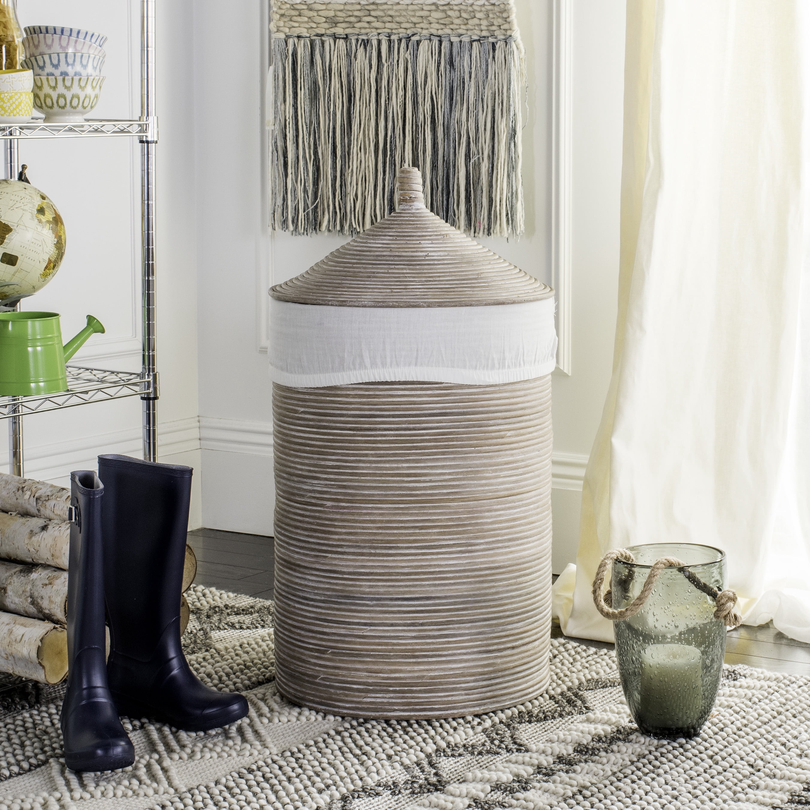 Safavieh WELLINGTON RATTAN STORAGE HAMPER WITH LINER, HAC6501A