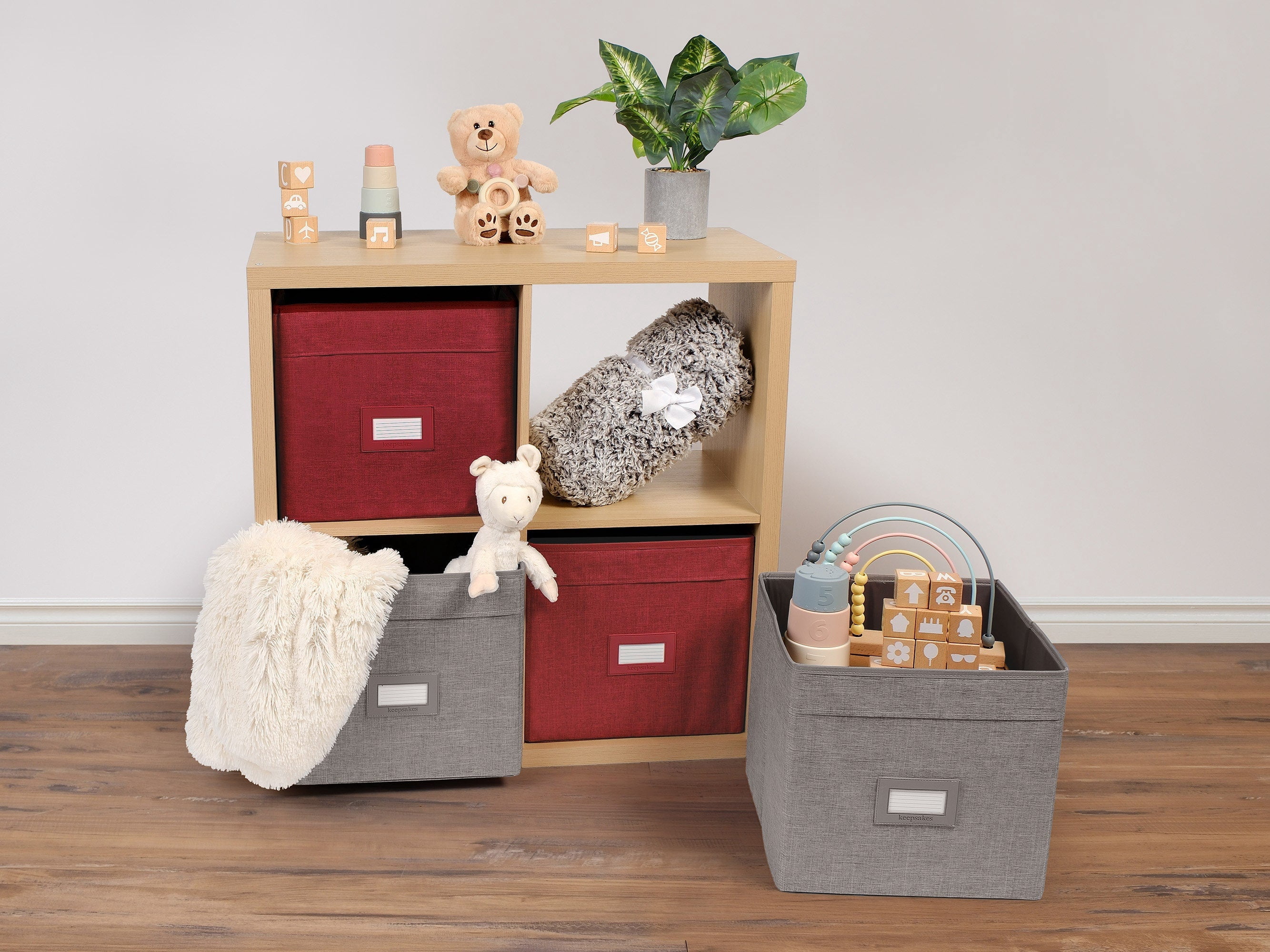 Covermates Keepsakes - Cube Storage Bin - Heavy Duty Material - ID Window - Pull Handles - Indoor Storage, Graphite