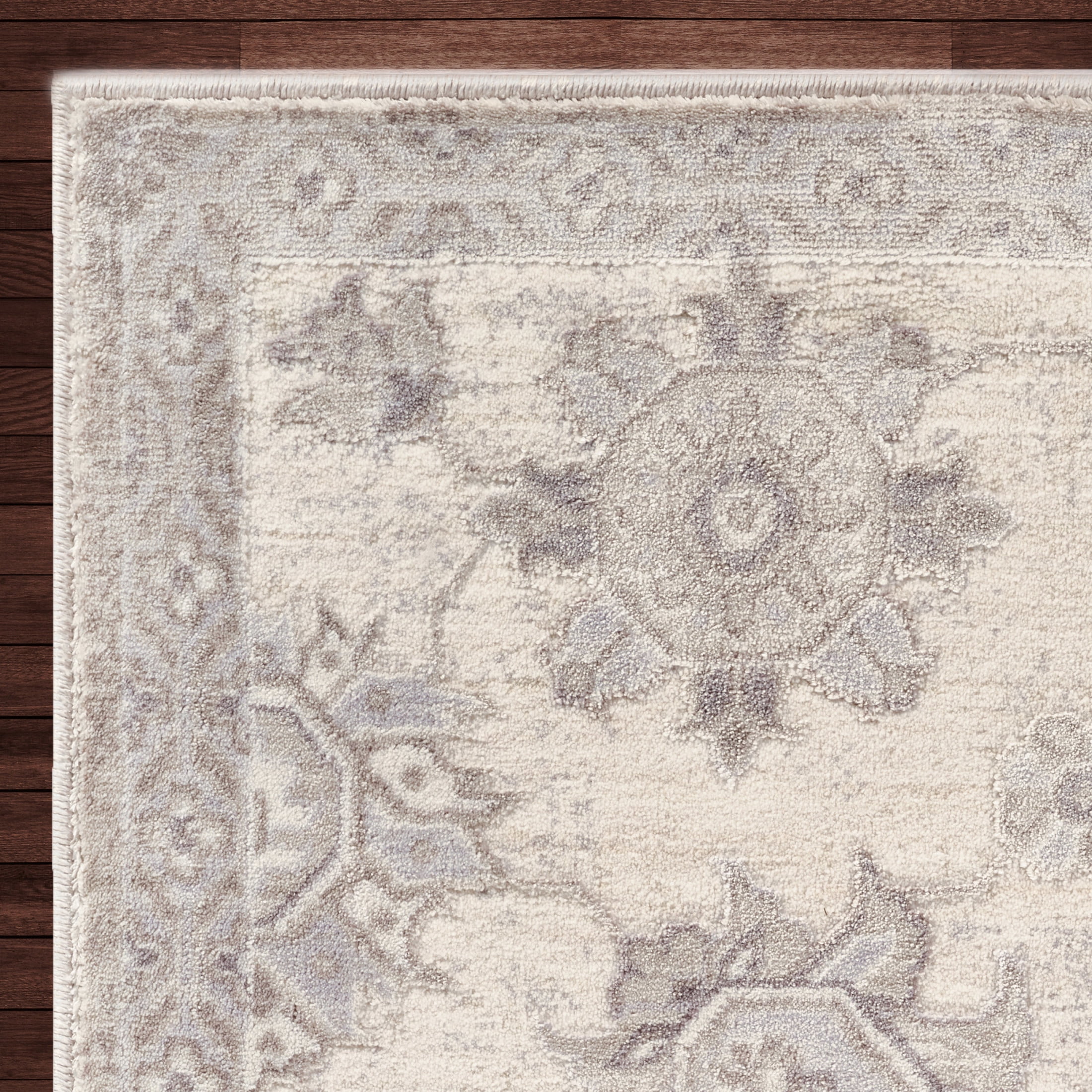 CHI Monroe Cream/Beige 6'6" x 9'6" Area Rug