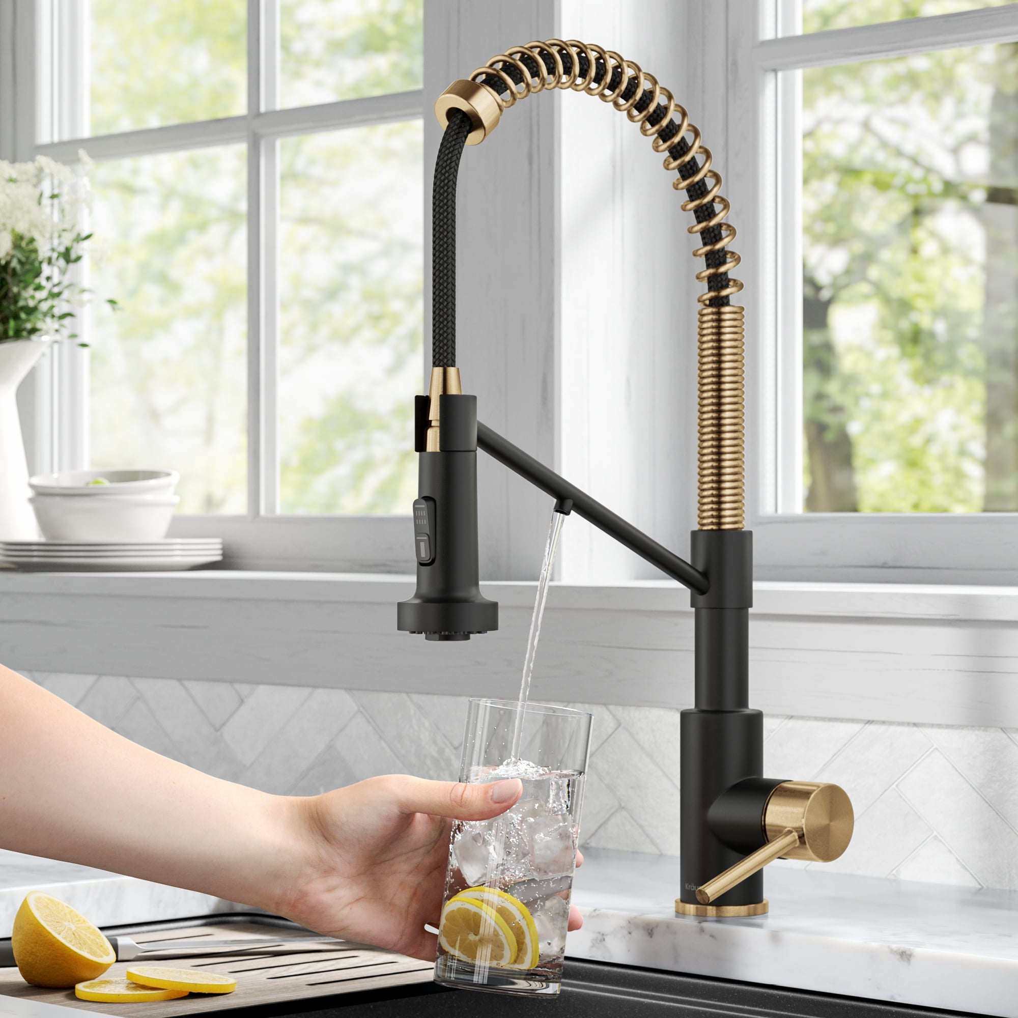 KRAUS Bolden 2-in-1 Commercial Style Pull Down Single Handle Water Filter Kitchen Faucet for Reverse Osmosis or Water Filtration System in Brushed Brass / Matte Black