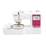 ماكينة تطريز Brother PE545 مع حلقات وخيوط تطريز