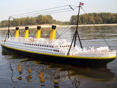 rc rms titanic