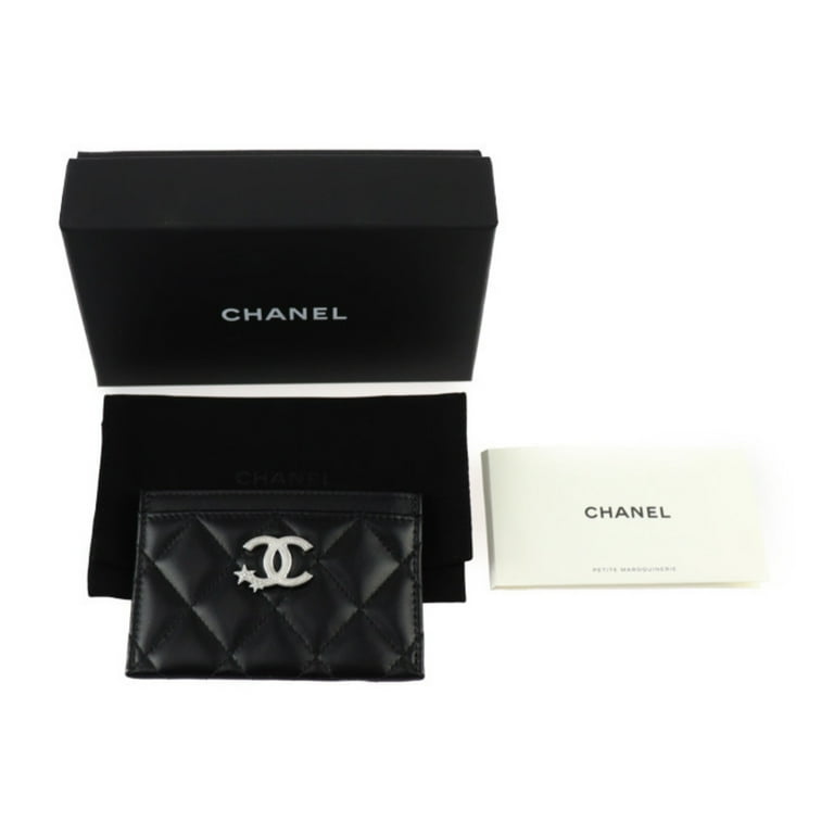 Pre-Owned CHANEL 2024 Cruise Card Case AP3730 Lambskin Black 