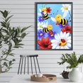 thumbnail image 4 of Pintura De Diamante 5D DIY Taladro Redondo Completo Pequeña Abeja Obtiene Miel Kit Decoración 30x40cm, 4 of 9