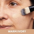 thumbnail image 2 of Base No7 Lift & Luminate de triple acción, color marfil cálido, 30 ml, 2 of 8