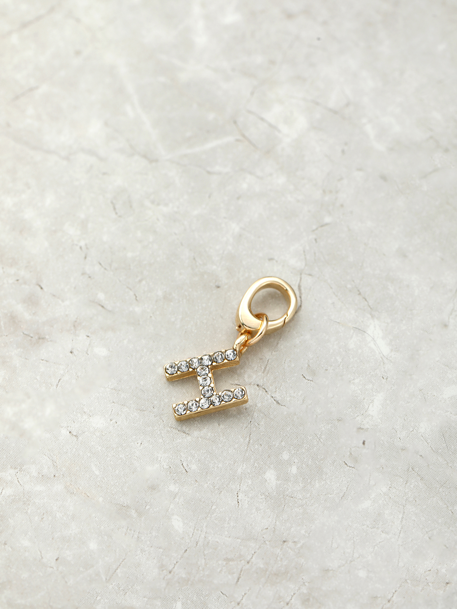 Time and Tru Women's Goldtone Initial Letter Charm, 1 Piece