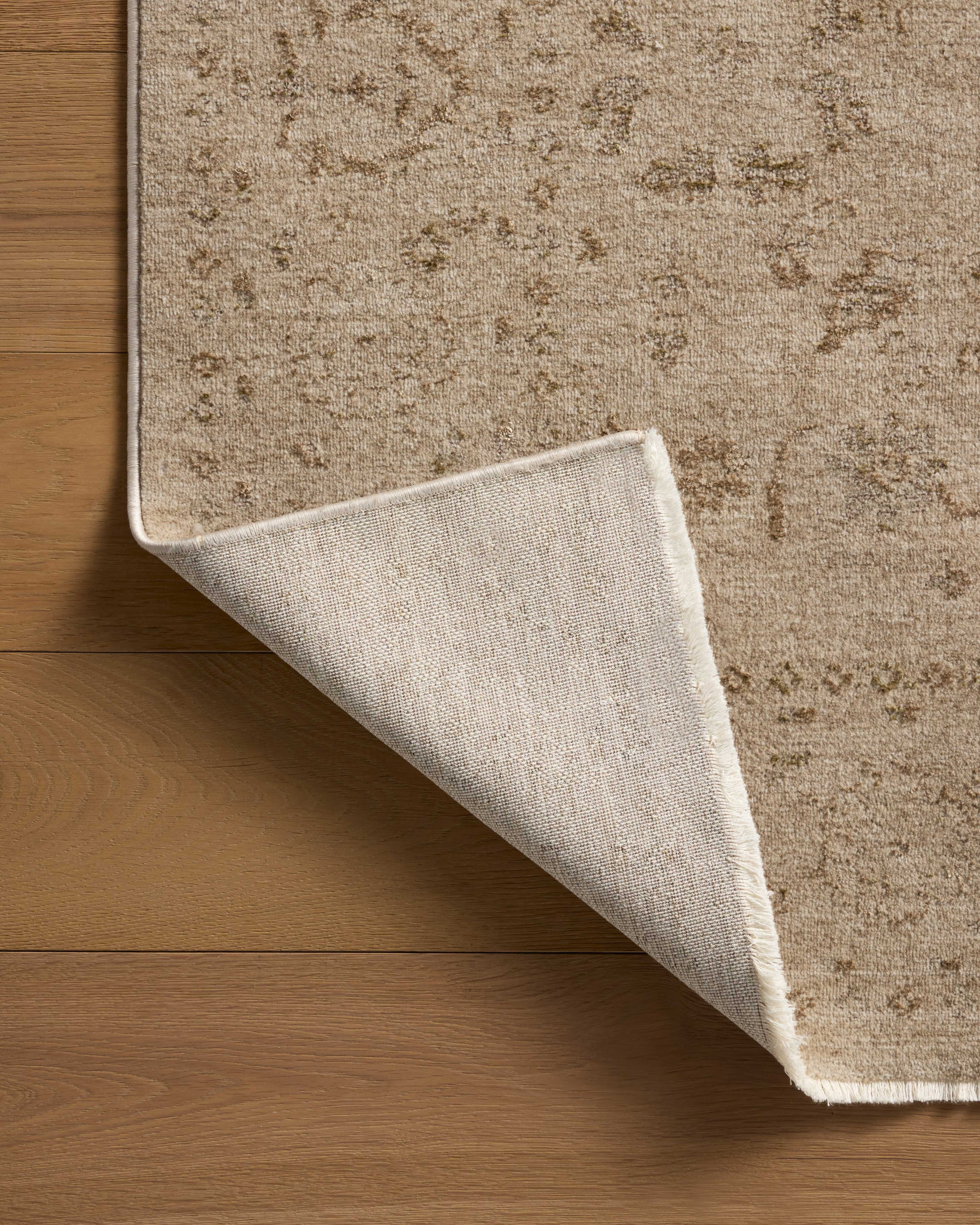 Loloi Haywood Sand / Natural 2'-7" x 8'-0" Area Rug