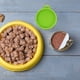thumbnail image 5 of 6 tapas de silicona para latas, cucharas para comida de gatos y mascotas., 5 of 5