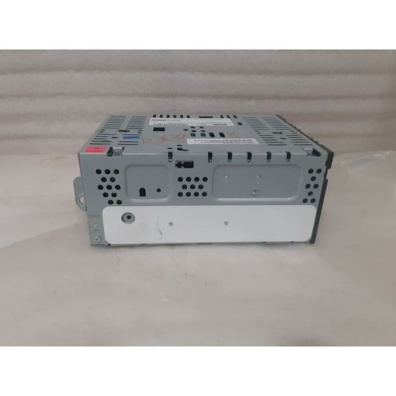 Pre-Owned 2019 19 Ford Escape Radio Receiver MP3 GJ5T-19C107-KA OEM - Verify Specific Vehicle Fitment In Description - (Good)
