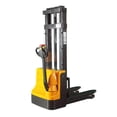 thumbnail image 1 of Patin Montacargas Apilador Electrico Semiau 2 Ton Altura 3 M, 1 of 6
