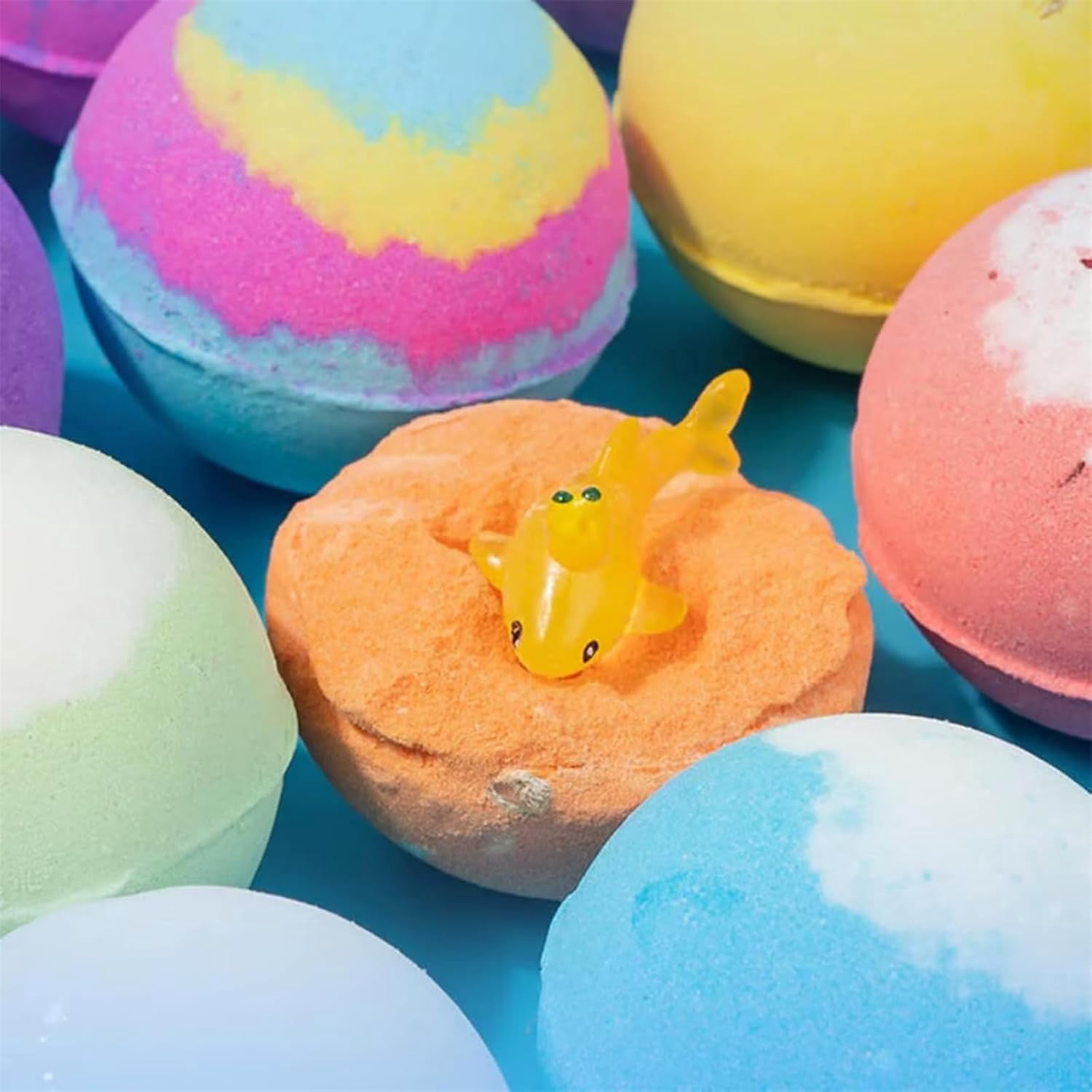 Bubble Treasure Bath Bomb, 12-Piece Ocean Bath Bomb for Kids with Surprise Inside, Colorful Bubble Bath Fizzy Ball, Skin-Friendly Bathing Kit for Boys & Girls (1Set)