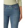 thumbnail image 4 of Levi Strauss Signature Women's and Women's Plus Shaping Perfect Pull On Straight Jeans, Sizes 2-20, 4 of 6