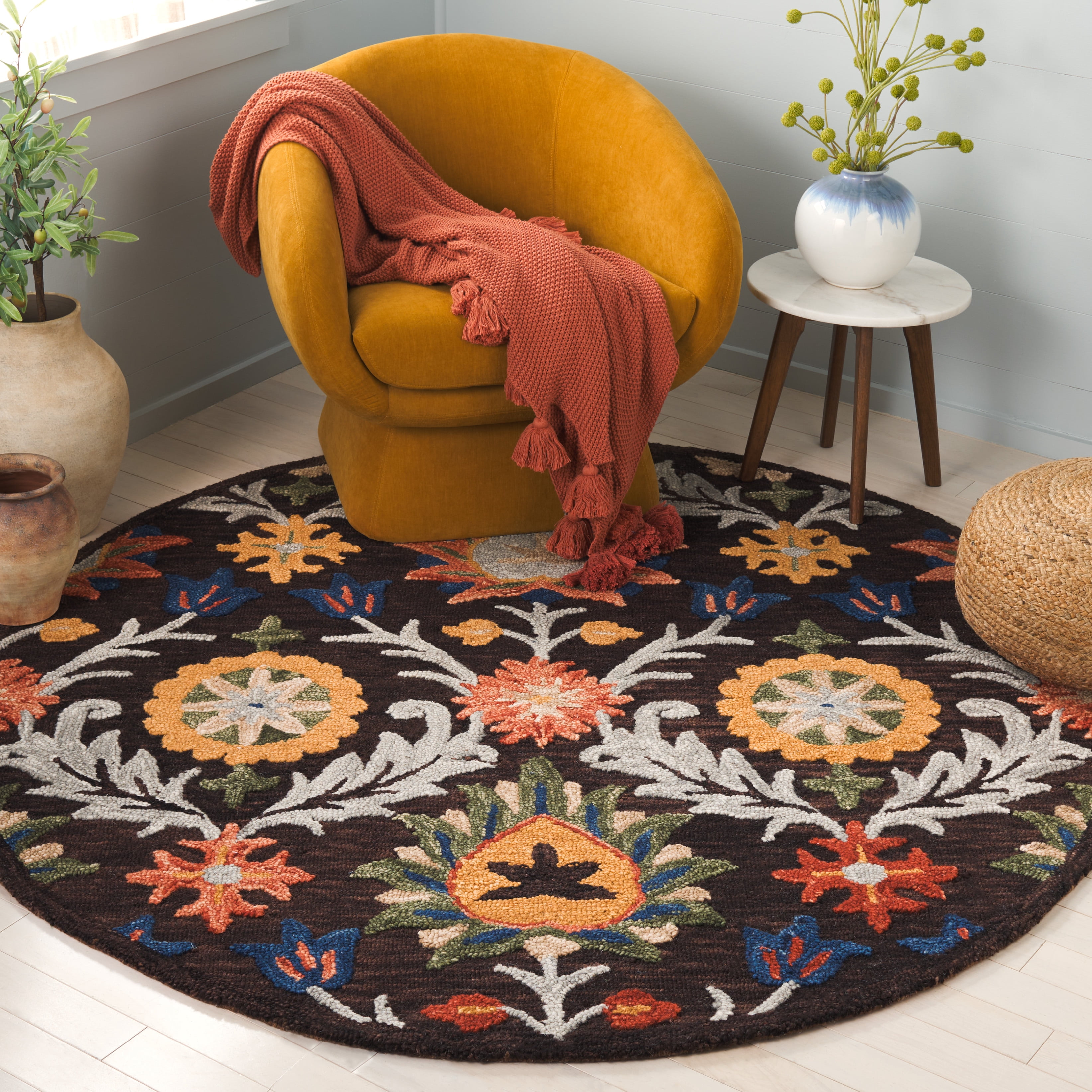 SAFAVIEH Blossom Auran Floral Area Rug, Brown/Orange, 6' x 6' Round