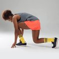 thumbnail image 4 of Medias de fútbol por encima de la rodilla, medias de entrenamiento de suela gruesa, 4 of 5