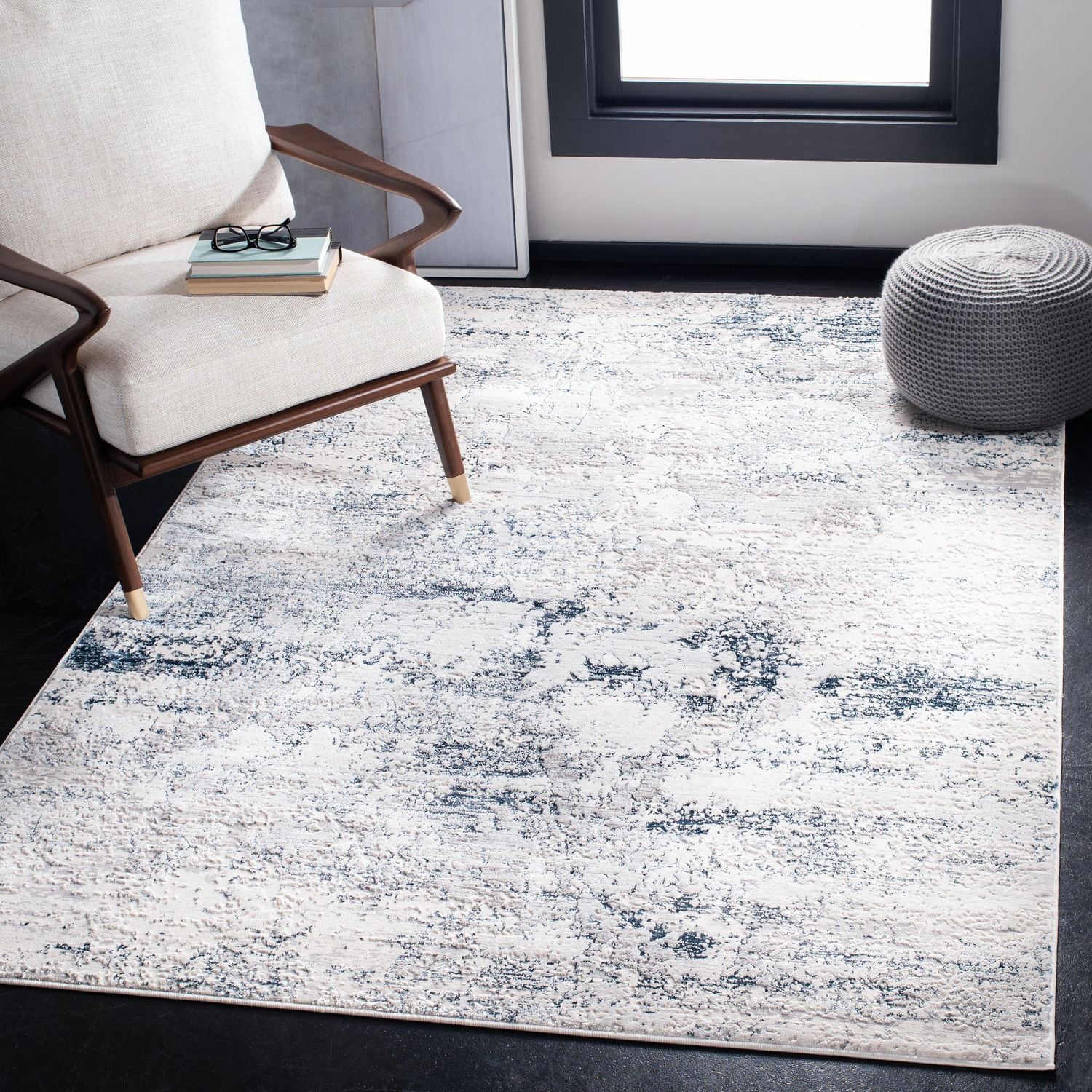 SAFAVIEH Amalfi Cian Abstract Distressed Area Rug