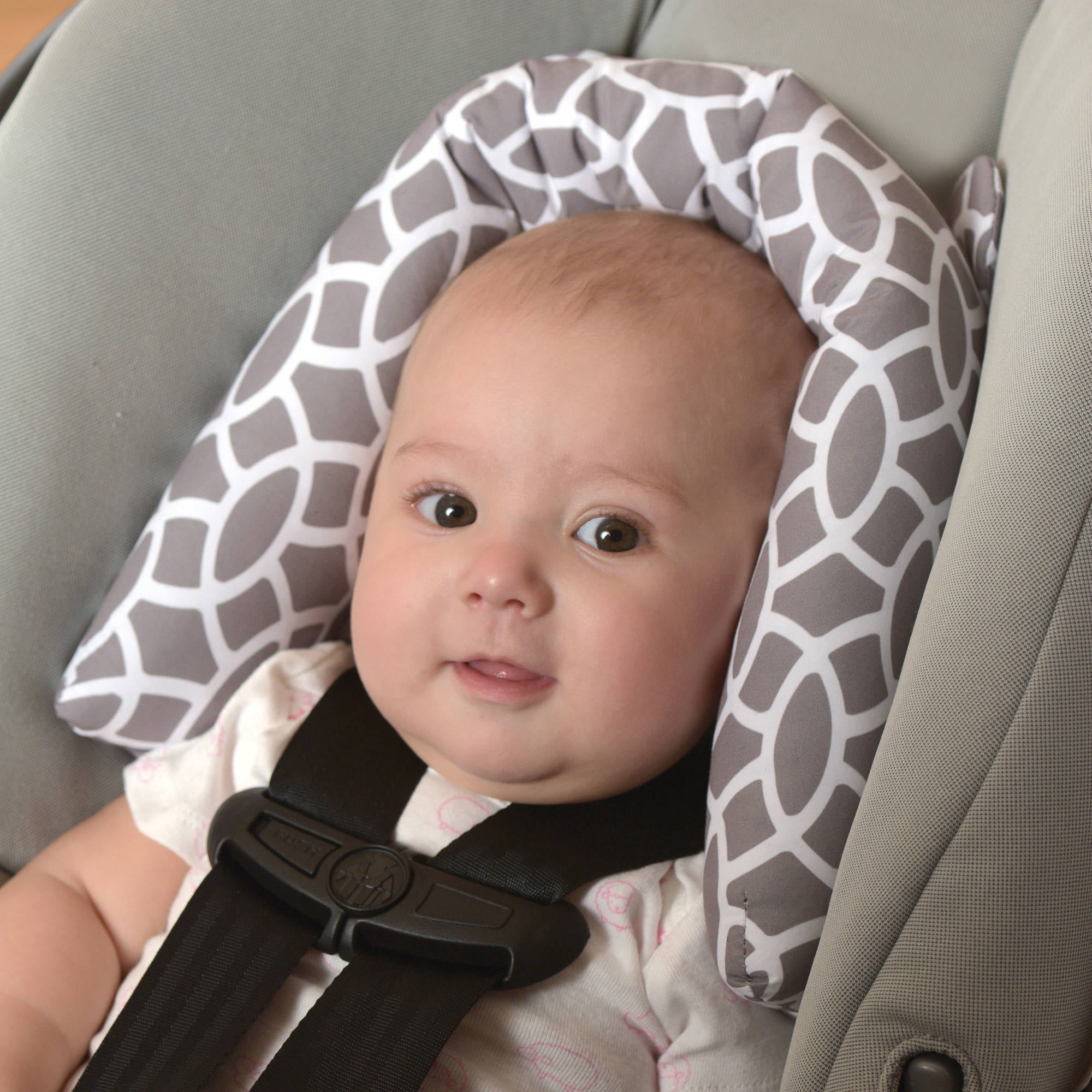 On the Goldbug 2-in-1 Infant Head Support for Car Seats, Grey - Walmart.com